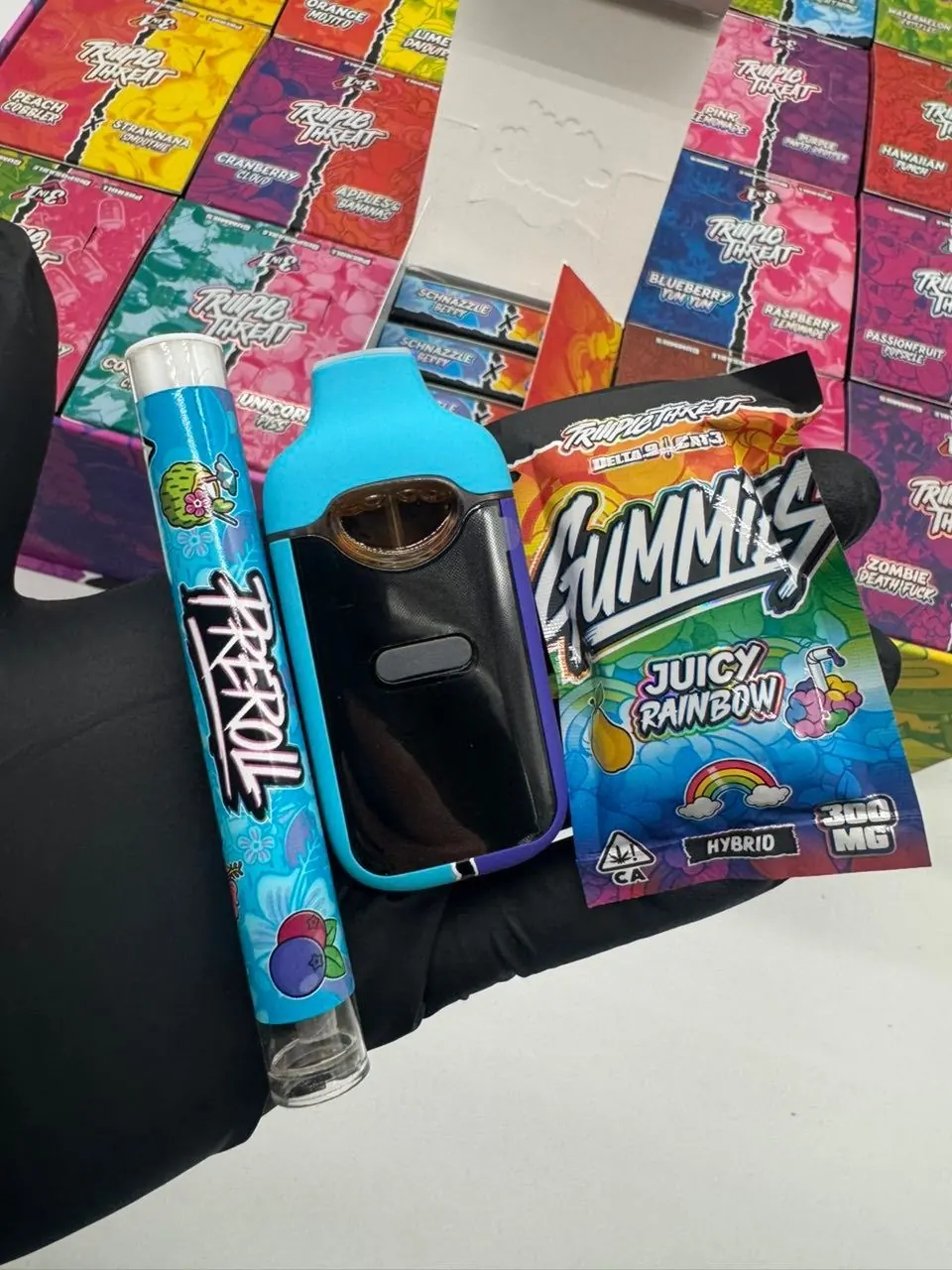 Triple Threat By Triio 2g — disposable vape, photo 1 of 2